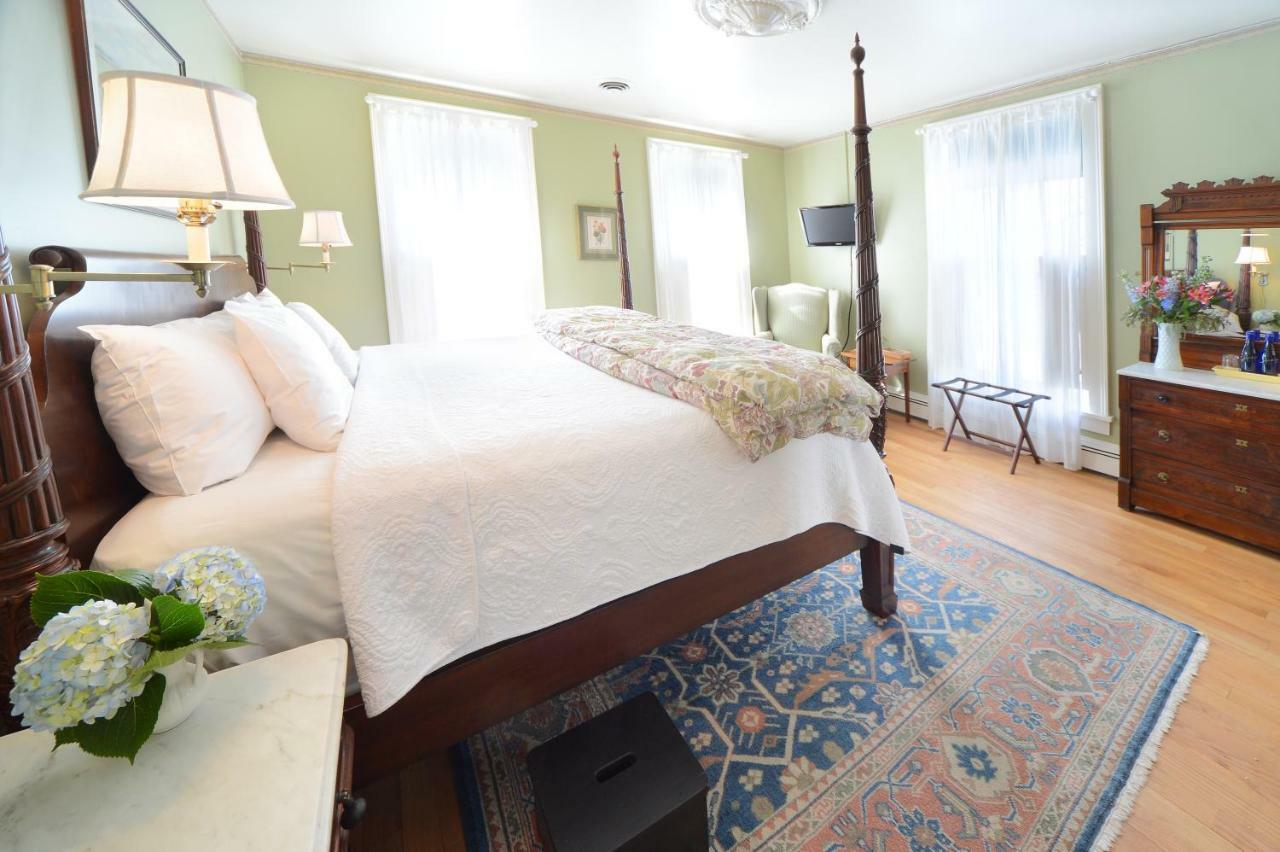 The Springwater Bed And Breakfast サラトガスプリング エクステリア 写真